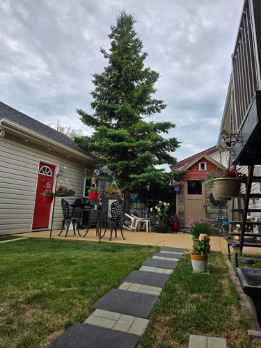 85 Kendrew Drive, Red Deer, AB - Outdoor With Deck Patio Veranda