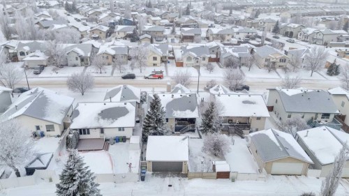 85 Kendrew Drive, Red Deer, AB - Outdoor