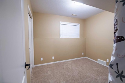 42 Landry Bend, Red Deer, AB - Indoor Photo Showing Other Room