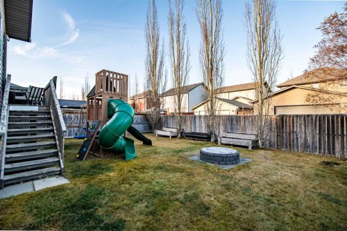 42 Landry Bend, Red Deer, AB - Outdoor