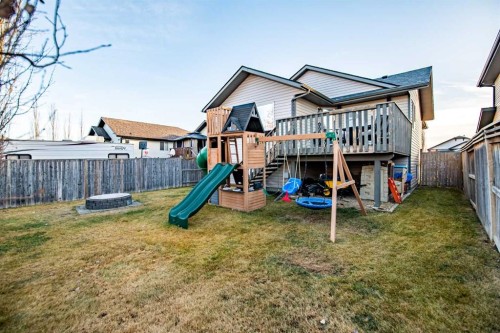 42 Landry Bend, Red Deer, AB - Outdoor