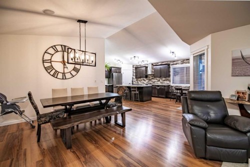 42 Landry Bend, Red Deer, AB - Indoor