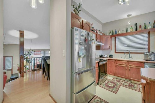 56 Dawson Street, Red Deer, AB - Indoor Photo Showing Kitchen