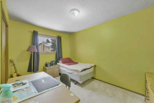 56 Dawson Street, Red Deer, AB - Indoor