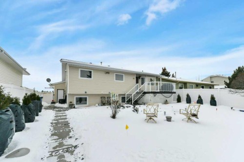56 Dawson Street, Red Deer, AB - Outdoor
