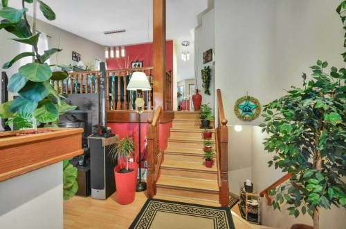 56 Dawson Street, Red Deer, AB - Indoor Photo Showing Other Room