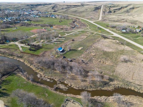 90 East Campground Road, Carbon, AB 