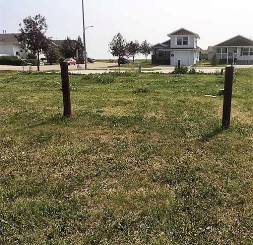 3 Cherry Lane Se, Three Hills, AB 