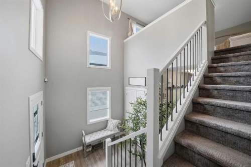 35 Tory Close, Red Deer, AB - Indoor Photo Showing Other Room