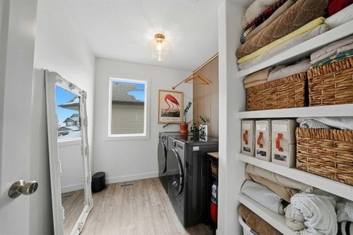 35 Tory Close, Red Deer, AB - Indoor