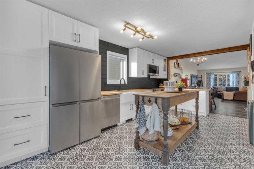 63 Duston Street, Red Deer, AB - Indoor