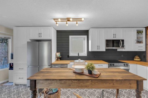 63 Duston Street, Red Deer, AB - Indoor Photo Showing Kitchen