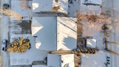 63 Duston Street, Red Deer, AB - Outdoor