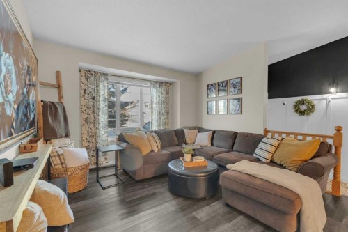 63 Duston Street, Red Deer, AB - Indoor Photo Showing Living Room