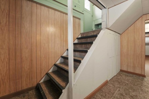 3927 Exeter Crescent, Red Deer, AB - Indoor Photo Showing Other Room