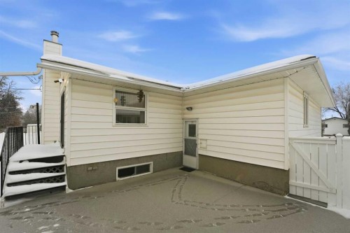 3927 Exeter Crescent, Red Deer, AB - Outdoor With Exterior