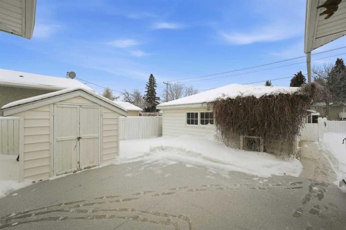 3927 Exeter Crescent, Red Deer, AB - Outdoor With Exterior