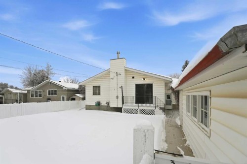 3927 Exeter Crescent, Red Deer, AB - Outdoor