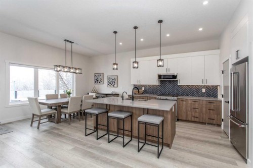 2 Twin Rose Court, Jarvis Bay, AB - Indoor