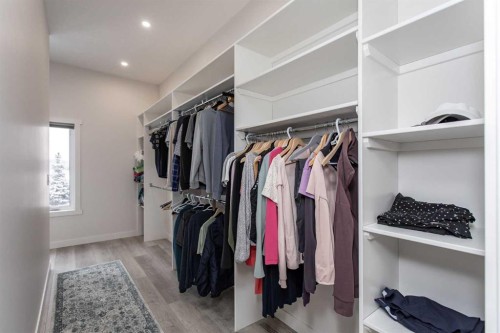 2 Twin Rose Court, Jarvis Bay, AB - Indoor With Storage