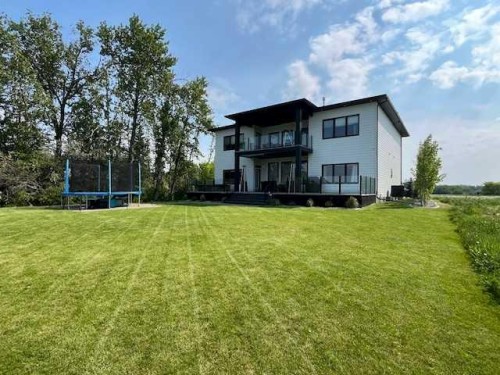 2 Twin Rose Court, Jarvis Bay, AB - Outdoor