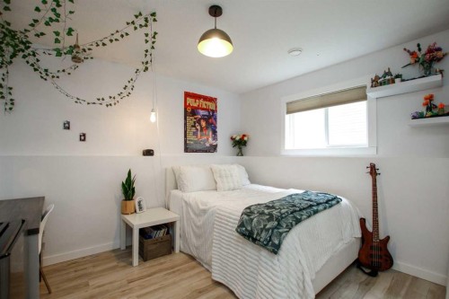 107 Ackerman Crescent, Red Deer, AB - Indoor Photo Showing Bedroom
