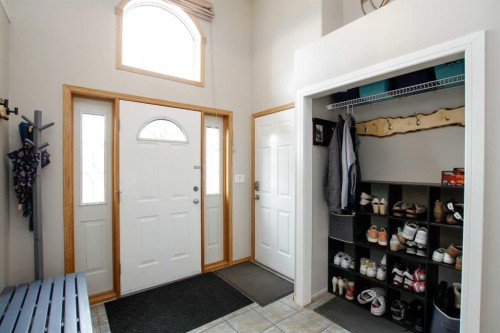 107 Ackerman Crescent, Red Deer, AB - Indoor Photo Showing Other Room