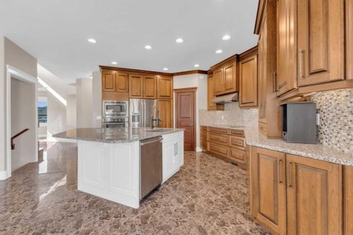 3 Trump Place, Red Deer, AB - Indoor Photo Showing Kitchen