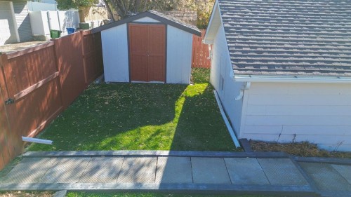 7 Stirling Close, Red Deer, AB - Outdoor