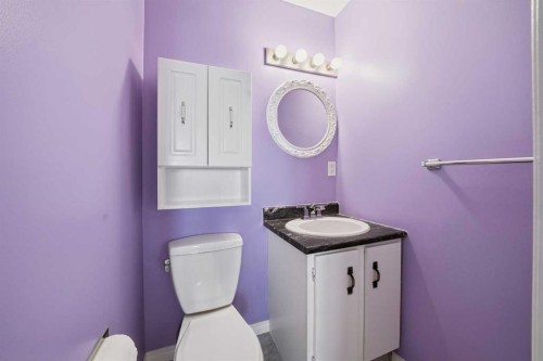 106 Denovan Crescent, Red Deer, AB - Indoor Photo Showing Bathroom