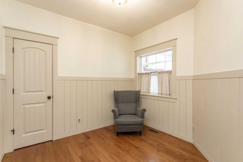 32 Carter Close, Red Deer, AB - Indoor Photo Showing Other Room