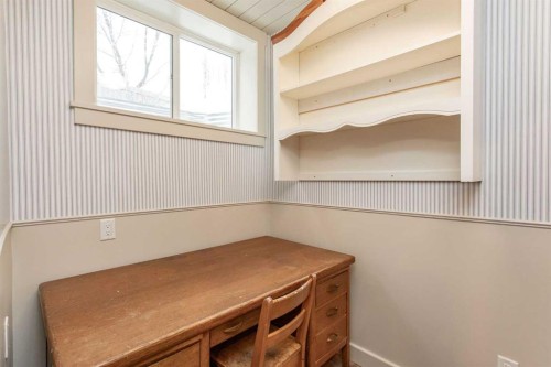 32 Carter Close, Red Deer, AB - Indoor Photo Showing Other Room