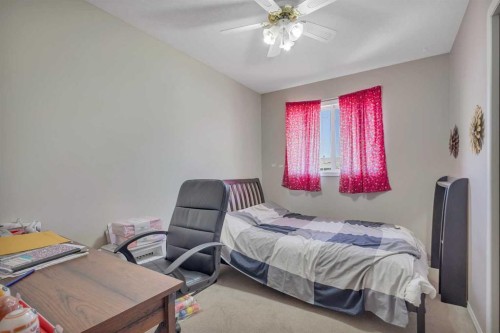 4114 65A Street, Stettler, AB - Indoor Photo Showing Bedroom
