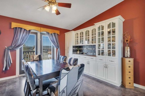 4114 65A Street, Stettler, AB - Indoor Photo Showing Dining Room