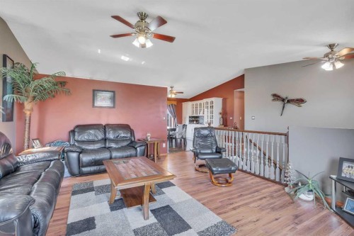 4114 65A Street, Stettler, AB - Indoor Photo Showing Other Room