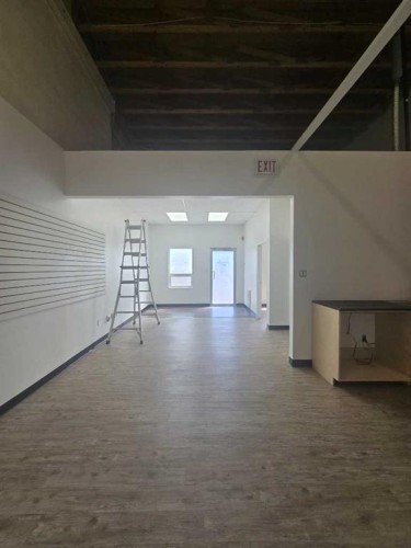 329 9 Street East, Brooks, AB 