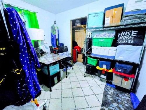 5103 49 Avenue, Caroline, AB - Indoor