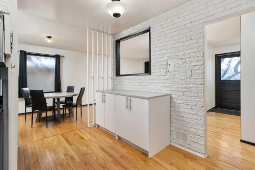 11 Montrose, Camrose, AB - Indoor Photo Showing Dining Room