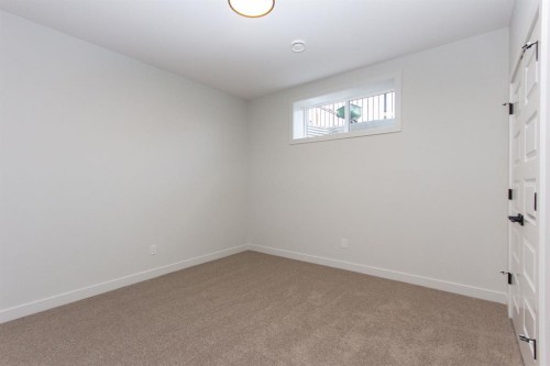 10 Tindale Place, Red Deer, AB - Indoor Photo Showing Other Room