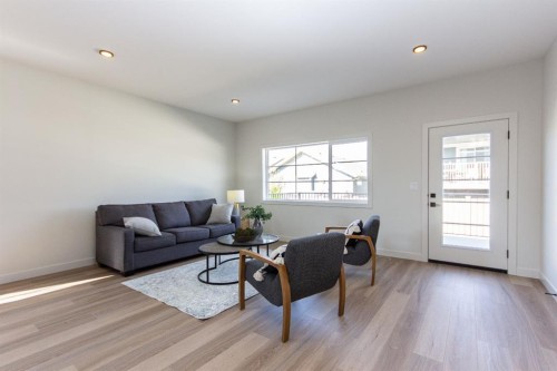 10 Tindale Place, Red Deer, AB - Indoor Photo Showing Living Room
