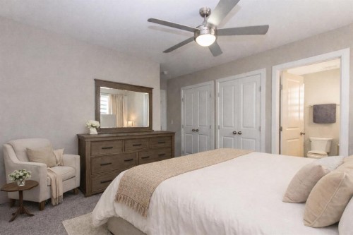 202-148 Vanier Drive, Red Deer, AB - Indoor Photo Showing Bedroom