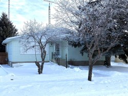 4913 48 Avenue  Forestburg, AB T0B 1N0