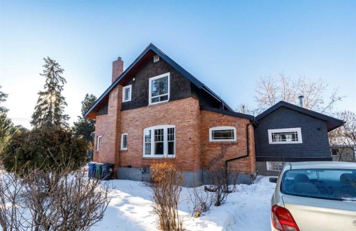 4736 56 Street, Red Deer, AB - Outdoor