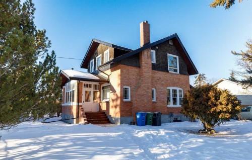 4736 56 Street, Red Deer, AB - Outdoor