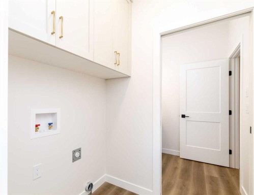 2-5463 55 Avenue, Lacombe, AB - Indoor Photo Showing Other Room