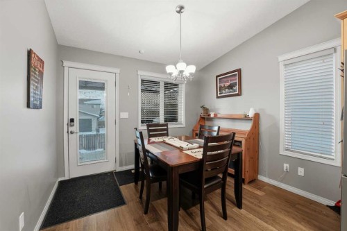 139 Vickers Close, Red Deer, AB - Indoor Photo Showing Dining Room