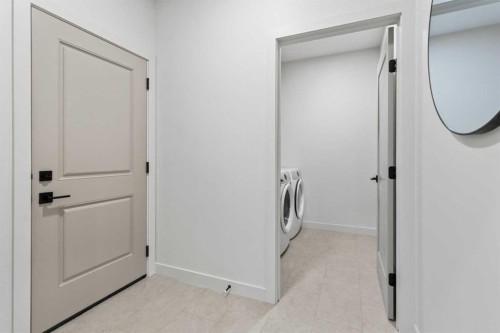 4940 Beardsley Avenue, Lacombe, AB - Indoor Photo Showing Laundry Room