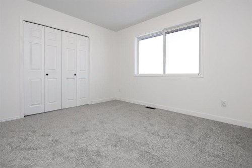 65 Leung Place, Blackfalds, AB - Indoor Photo Showing Other Room