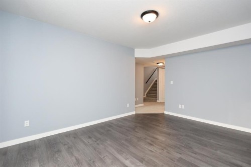 65 Leung Place, Blackfalds, AB - Indoor Photo Showing Other Room