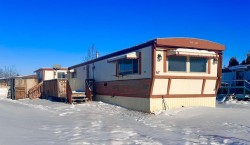 #67-4802 54 Avenue  Camrose, AB T4V 3A5